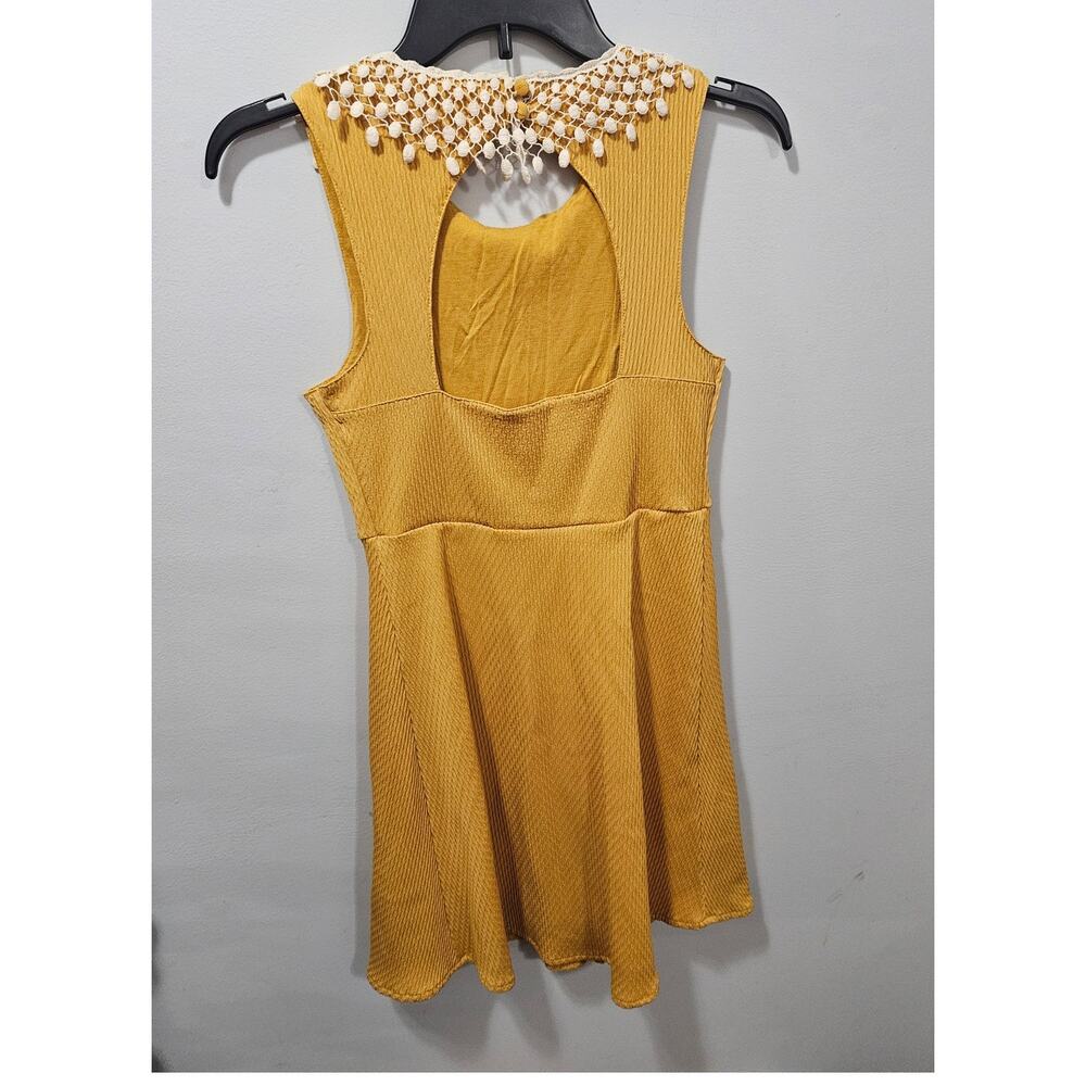 ๐ Free People Mustard Yellow Orange Crochet Collar Keyhole Back Mini Dress XS - Picture 4 of 13